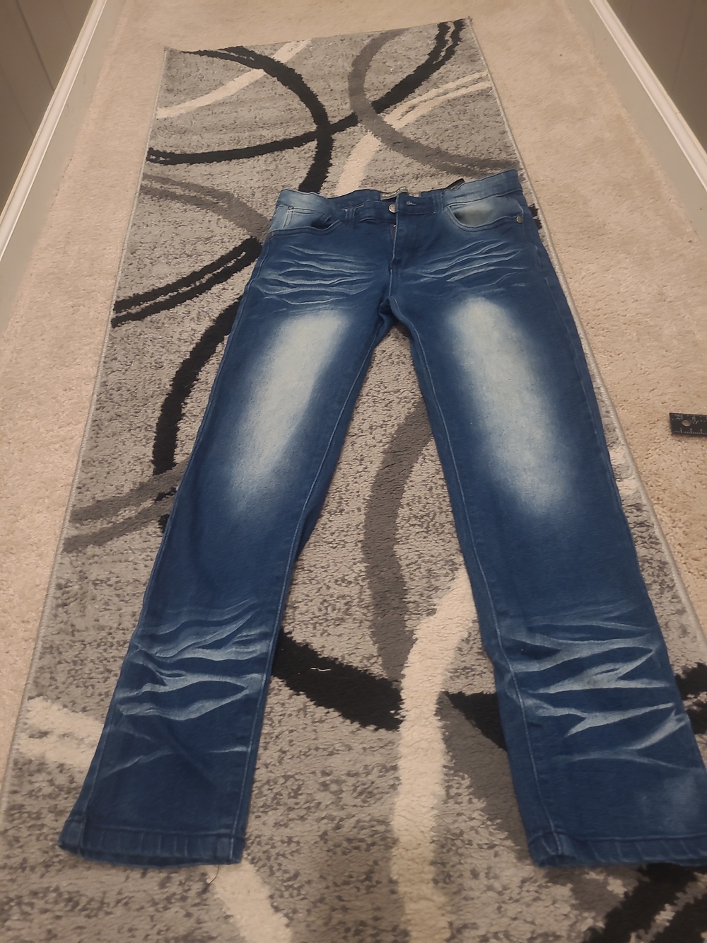 Denim & Rivets Premium Jeans Women’s size 12 Blue Whiskered Skinny Stretch